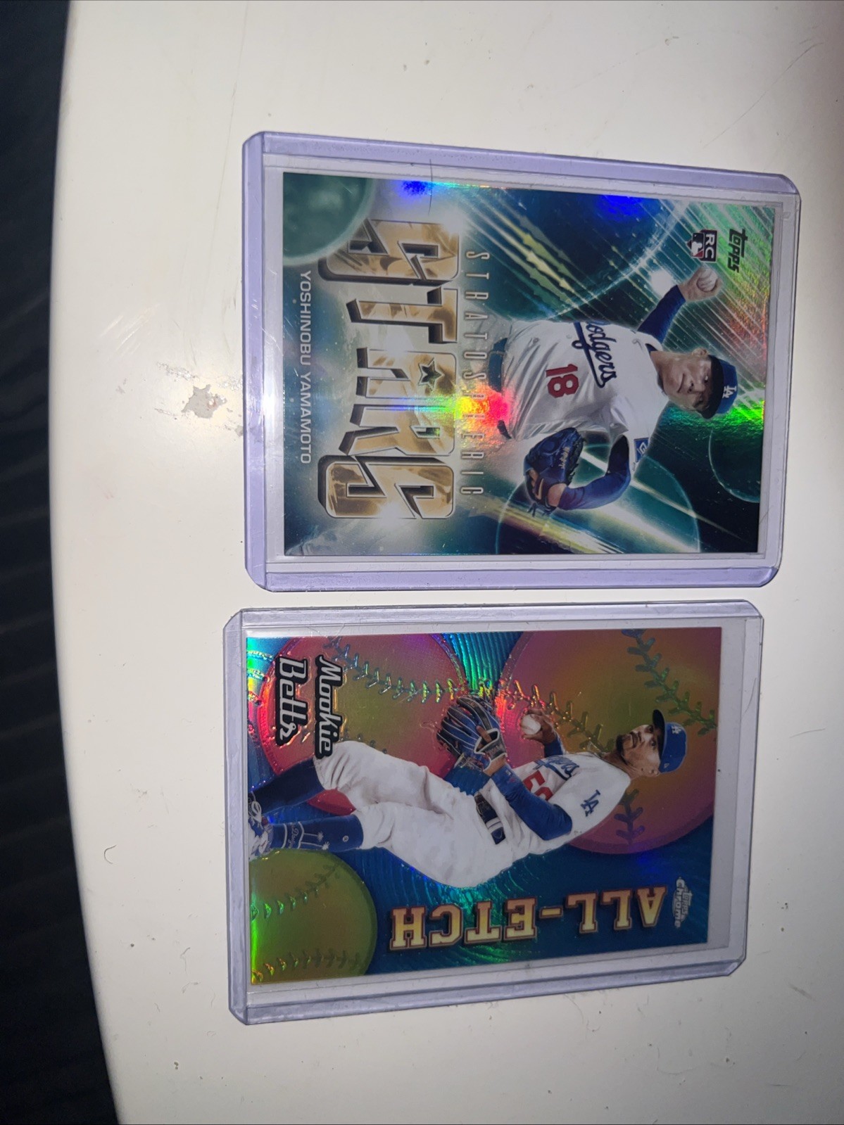 2024 Topps Update Series - Stratospheric Stars Yoshinobu Yamamoto #SS-1 (RC)