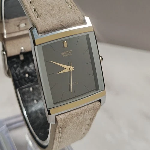 [Near MINT] Vintage 1985 Seiko Dolce 7321-5730 Quartz Black Tungsten