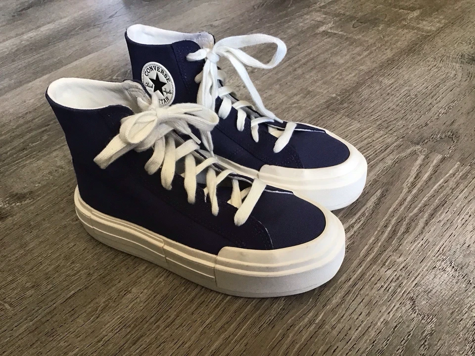 Converse Womens CTAS Cruise Hi Size 7.5 Platform Blue Canvas Shoes A05468C - Image 2 of 4