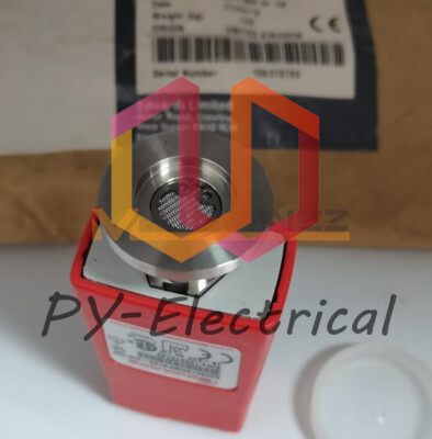 New 1PC Edwards APG100-XM Active Pirani Vacuum Gauge D02601000
