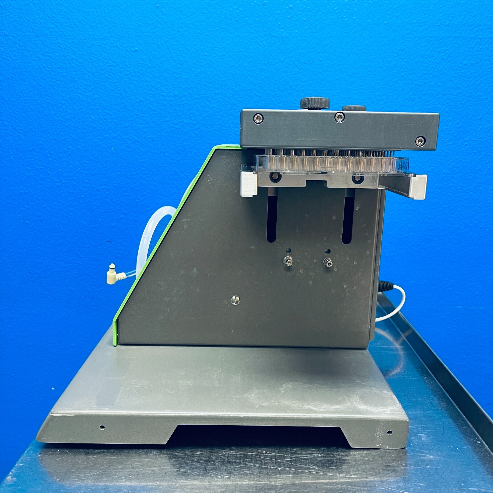 Molecular Devices/Skatron SkanWASHER 300 Version B 96-well Microplate Washer Lab