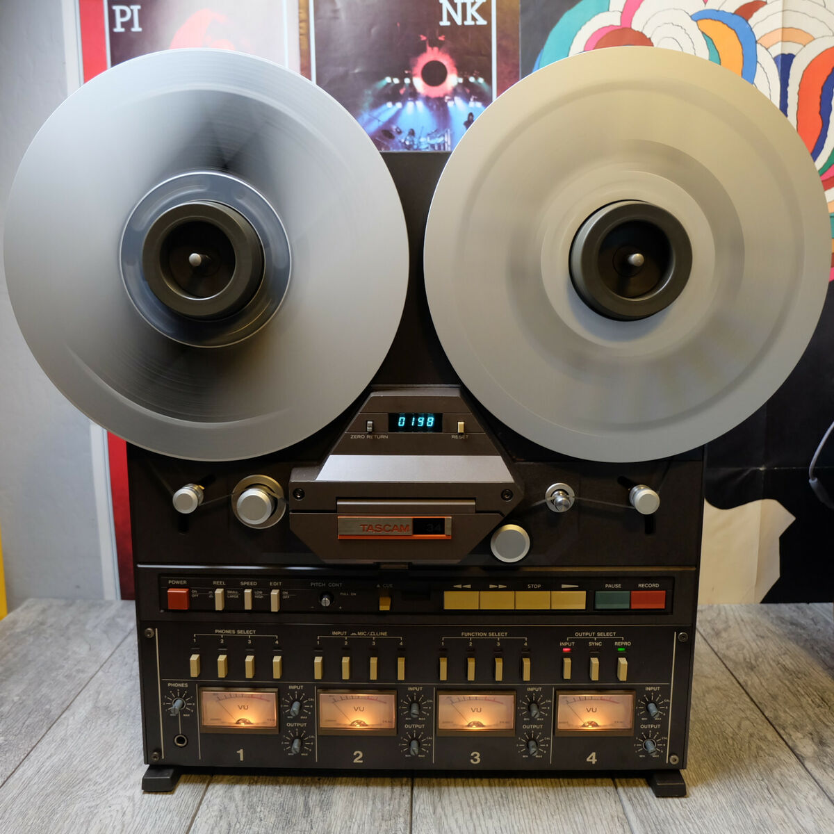 The Tascam 34-B 1?4 4 track reel to reel recorder improved on the model 34  from 1983. It was released either in 1986, or…