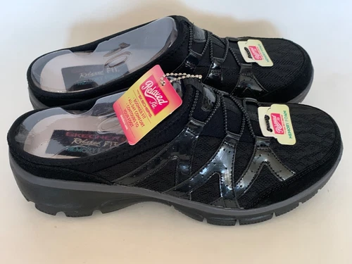 Skechers 49077 Slip On Memory Foam Womens Size 10 Relaxed & Roomier Fit Black