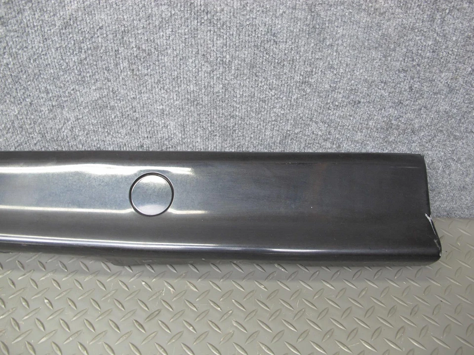 94-99 BMW E36 3-SERIES CONVERTIBLE SIDE SKIRT ROCKER PANEL MOLDING SET OEM - Image 3 of 4