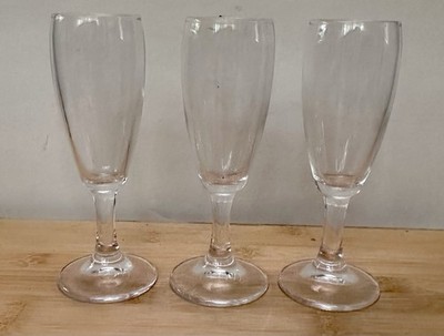 Lot of 3 Vintage Clear Glass Short Stem Champagne Flutes 6.25  Cordial Sherry