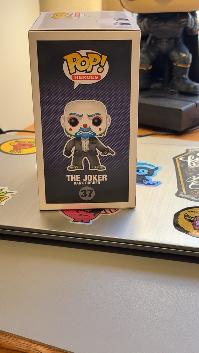 Funko Pop! Vinyl: DC Universe - The Joker (Bank Robber) #37 for