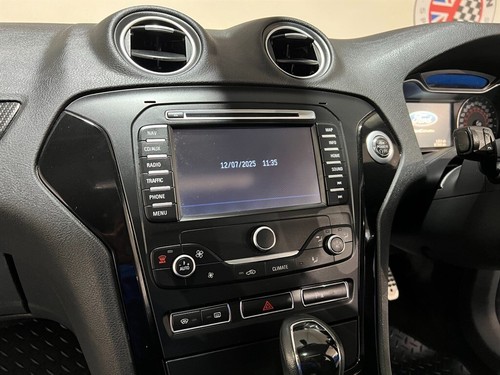2013 Ford Mondeo 2.2 TDCi Titanium X Sport Hatchback 5dr Diesel Auto Euro 5 (200 - Picture 7 of 10