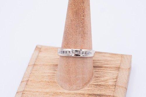14KT White Gold Diamond .10cttw Channel Set Men's Band Size 10, 4.6 Grams - Picture 4 of 8