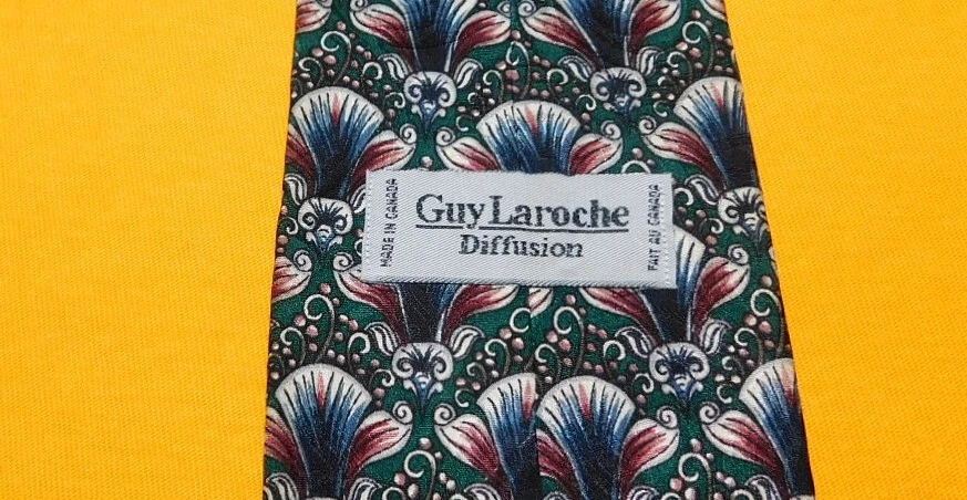 CORBATA FLORAL GUY LAROCHE HECHA EN CANADÁ VERDE/AZUL/ROJO - CORBATA - CORBATA DE DISEÑADOR. Foto 3 de 3