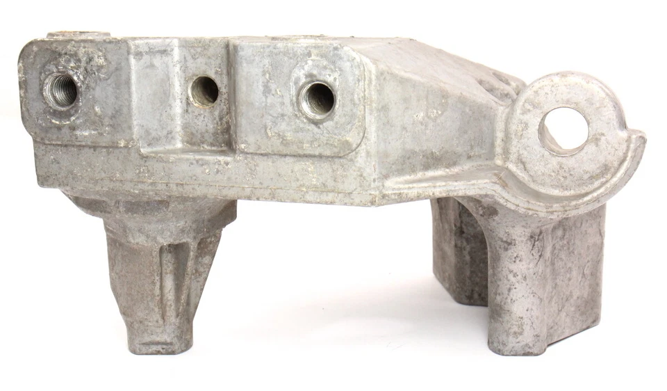 Soporte de montaje motor derecho 00-05 VW Jetta Golf Audi TT TDI 2.0 1.8T - 038 199 207 H Foto 3 de 4