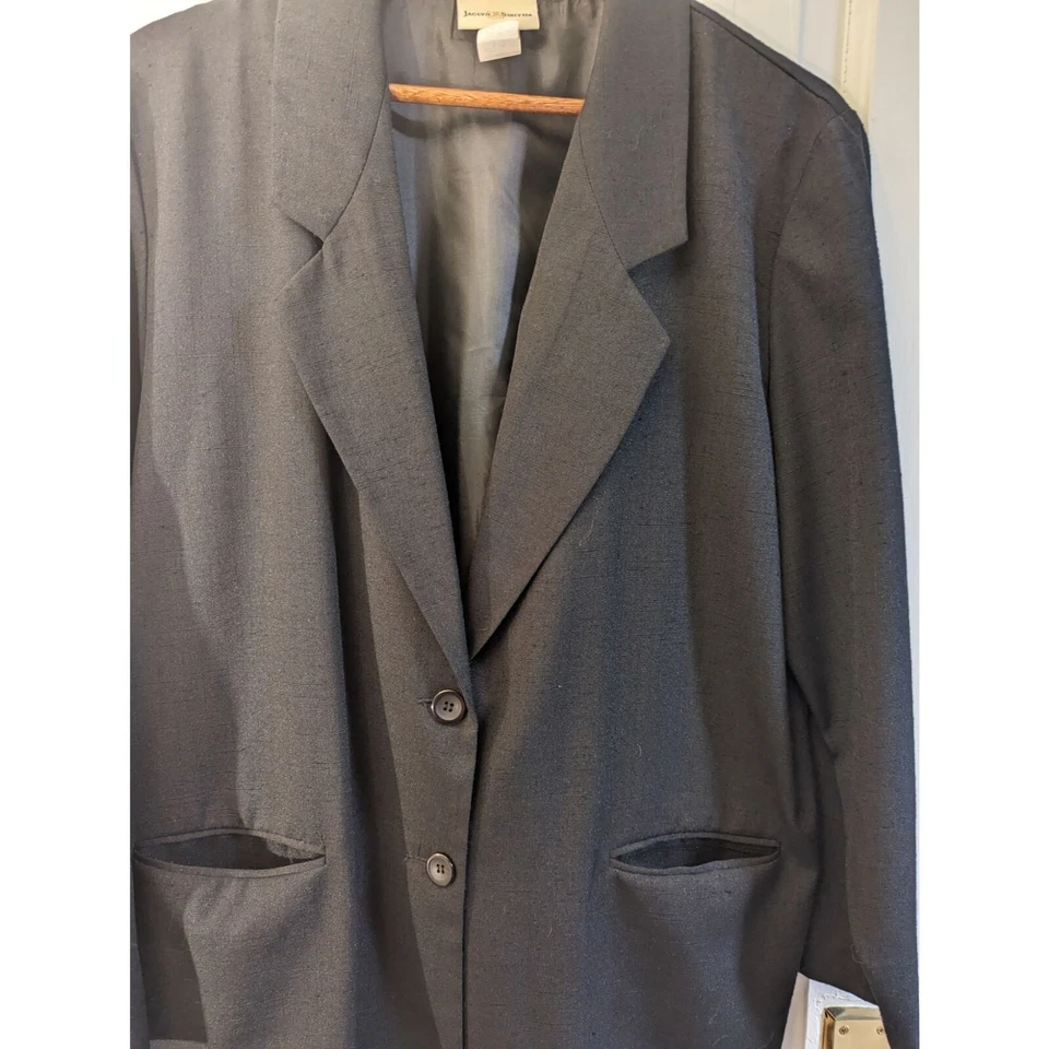 Женский классический черный блейзер Jaclyn Smith на 2 пуговицах размер 18 - Изображение 2 из 4