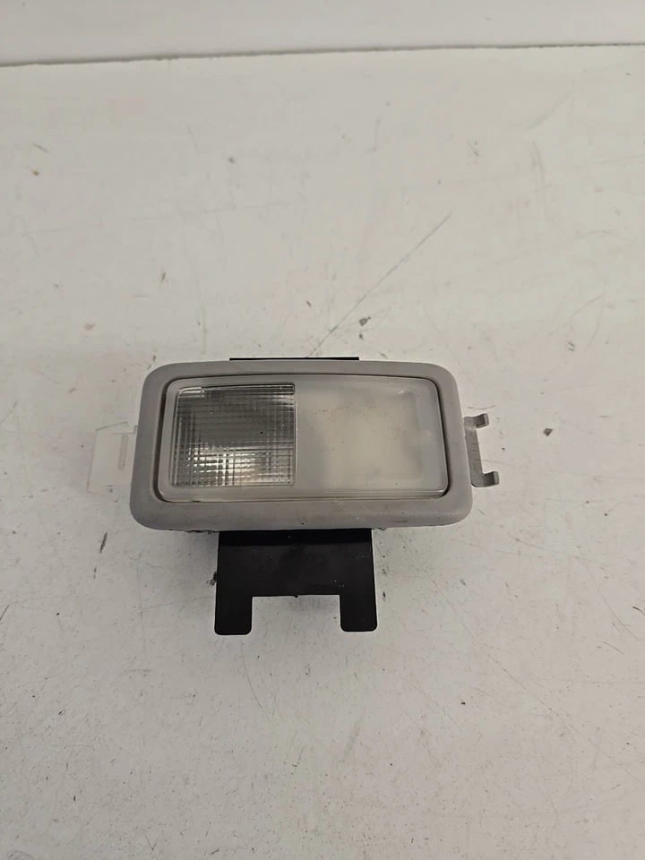 2012 - 2020 TOYOTA SIENNA TRUNK LUGGAGE COMPARTMENT LEFT SIDE INTERIOR LAMP OEM - Image 2 of 4