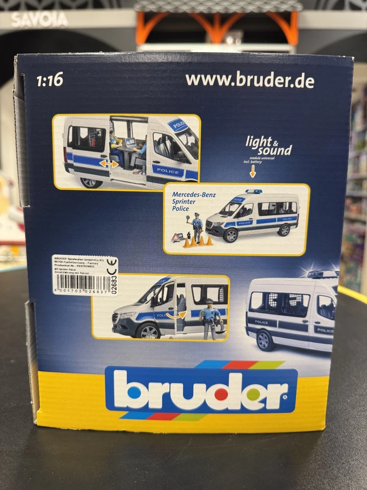 BRUDER 02683 - scala 1:16- MB SPRINTER DELLA POLIZIA CON POLIZIOTTO - NUOVO - Immagine 4 di 4