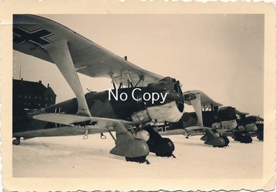 Photo: Wk II, Aircraft Season Henschel Hs 123 (X232)