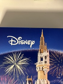 LEGO Disney: The Disney Castle (71040)