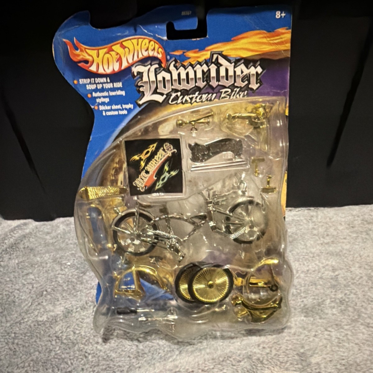Hot Wheels Lowrider Custom Bike Diecast Bicycle Silver Gold With