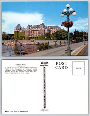 Empress Hotel Victoria Canada Waterfront Lamp Postcard