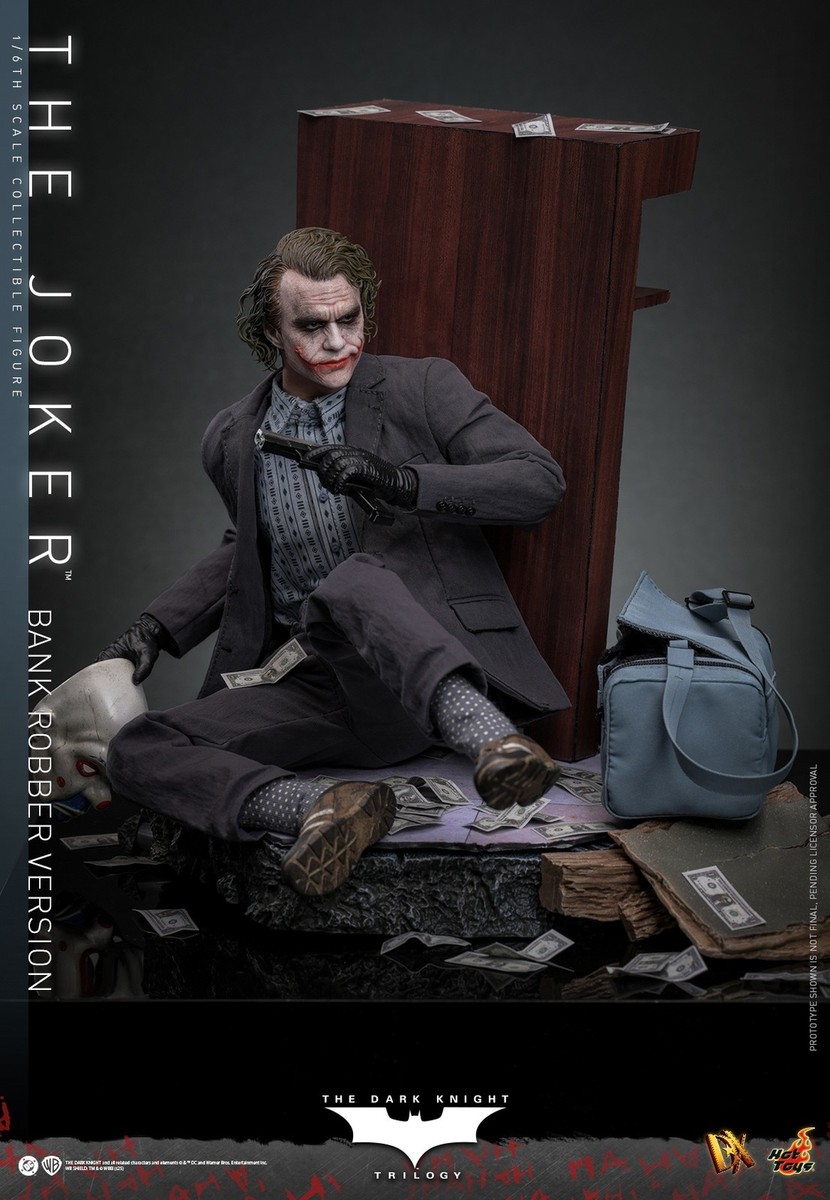 Hot Toys DX50 The Dark Knight Trilogy The Joker Bank Robber Ver. 1
