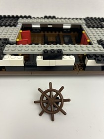 LEGO Legoland Black Sea Barracuda Pirate Ship #6285 SHIP BASE And PARTS  ONLY