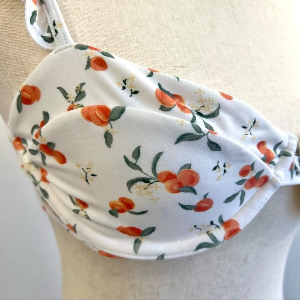 Bralette de natación Abercrombie & Fitch con aros melocotón blanco M Foto 3 de 4