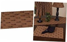 Home Collection by Raghu Pineapple Town Mocha & Black Table Runner, 18" x 18 