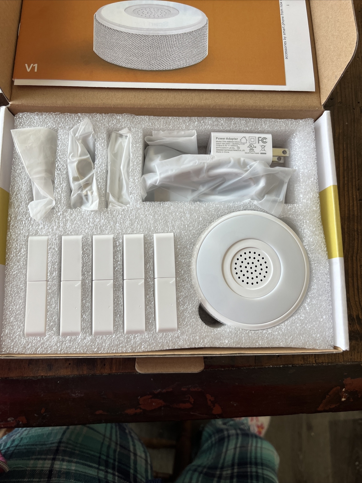 Tolviviov Home Security System Wireless, Smart DIY Alarm Systems, 8-Piece Kit