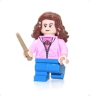 LEGO Harry Potter Minifigure - Hermione Granger in Pink Jacket Wand Lamp 75947