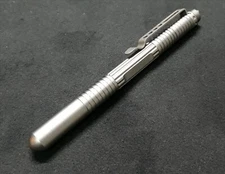 DEFENDER PEN ANODIZED GREY
