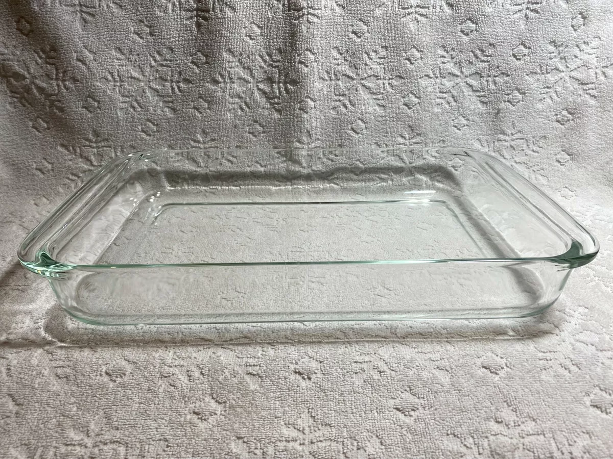 How big is a top 3 qt baking dish