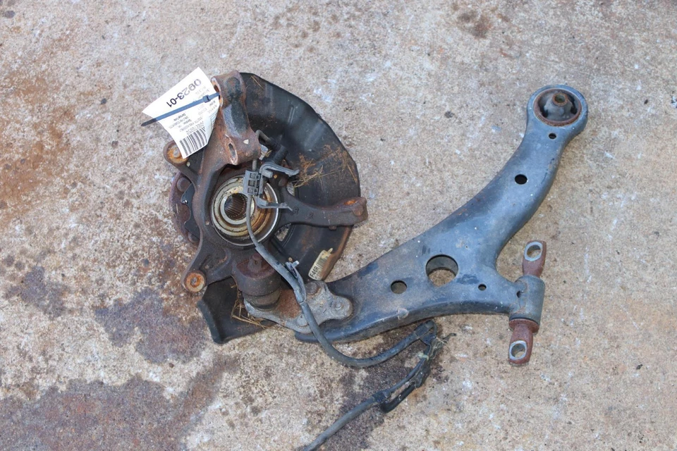 2007-2012 LEXUS ES350 CUBO DE JUNTA DE EIXO DIANTEIRO DIREITO COM BRAÇO DE CONTROLE FABRICANTE DE EQUIPAMENTO ORIGINAL - Imagem 2 de 3