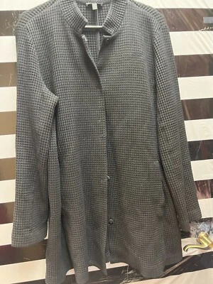 Women "Eileen Fisher" blk coat size Large. Prev. Owned