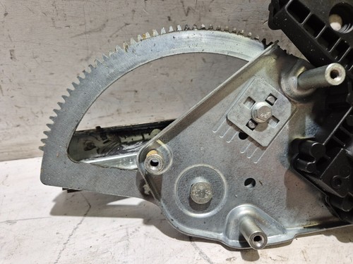 Volkswagen Golf Rear Window Regulator Motor Left N/S 1998 MK3.5 OEM Convertible - Picture 3 of 15