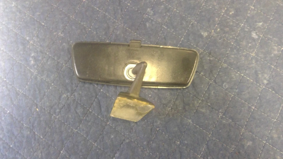 Ferrari 328 зеркало и крепление 60032703 - Изображение 2 из 2