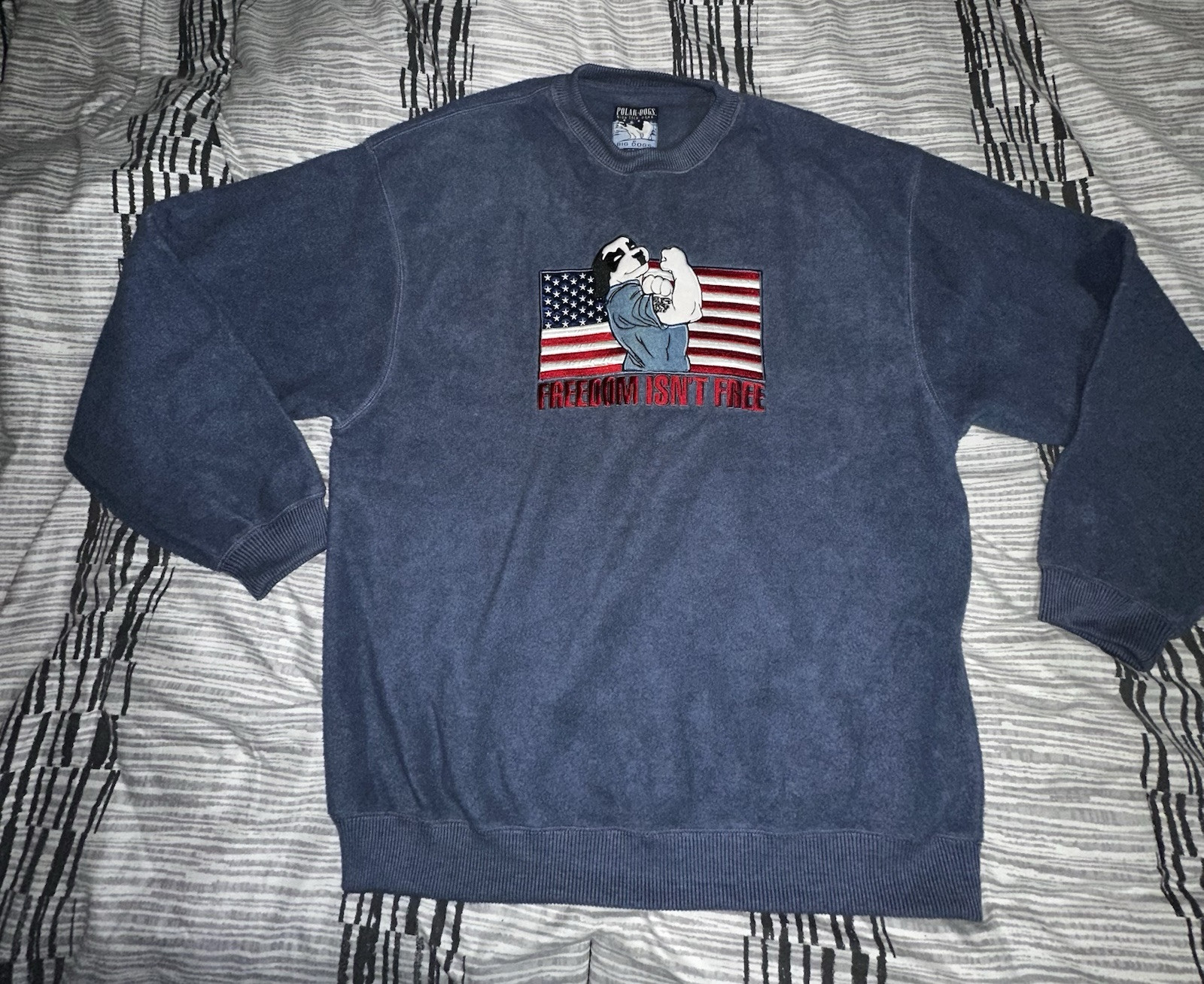 Big Dogs Sweater Mens Large Freedom Isn't Free Polar Dogs High