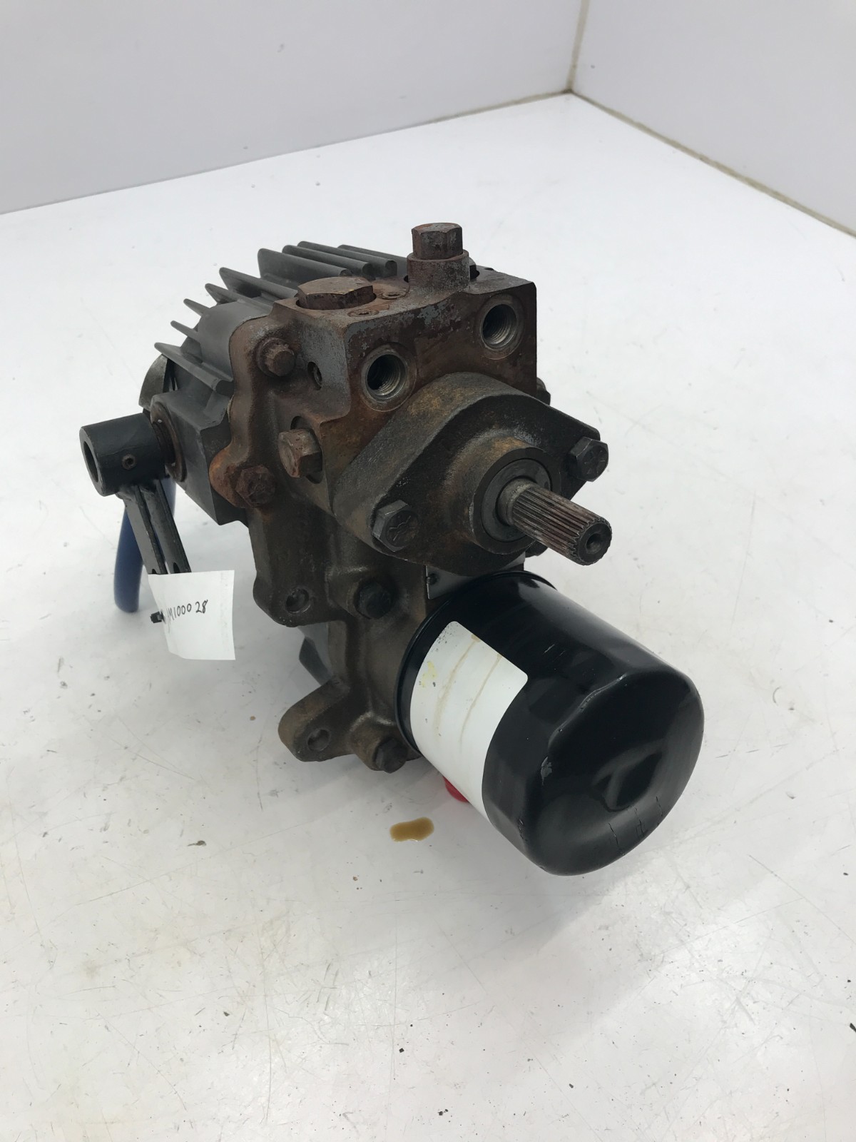 JOHN DEERE HYDROSTATIC PUMP 316 322 332 318 330 332 420 430 ROUND SHAFT ...