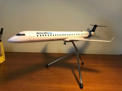 1/100 Fokker Aircraftng Bombardier CRJ-1000 Airplane Model with Tripod Stand