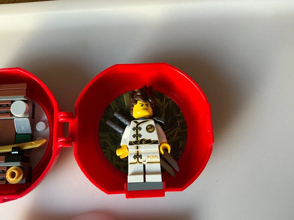 LEGO Ninjago 5004916 Kai's Dojo Pod, photo 3 of 5