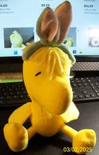 Woodstock Peanuts 10" Fetch for Pets 2021 Stuffed Plush Squeaky Toy Bird