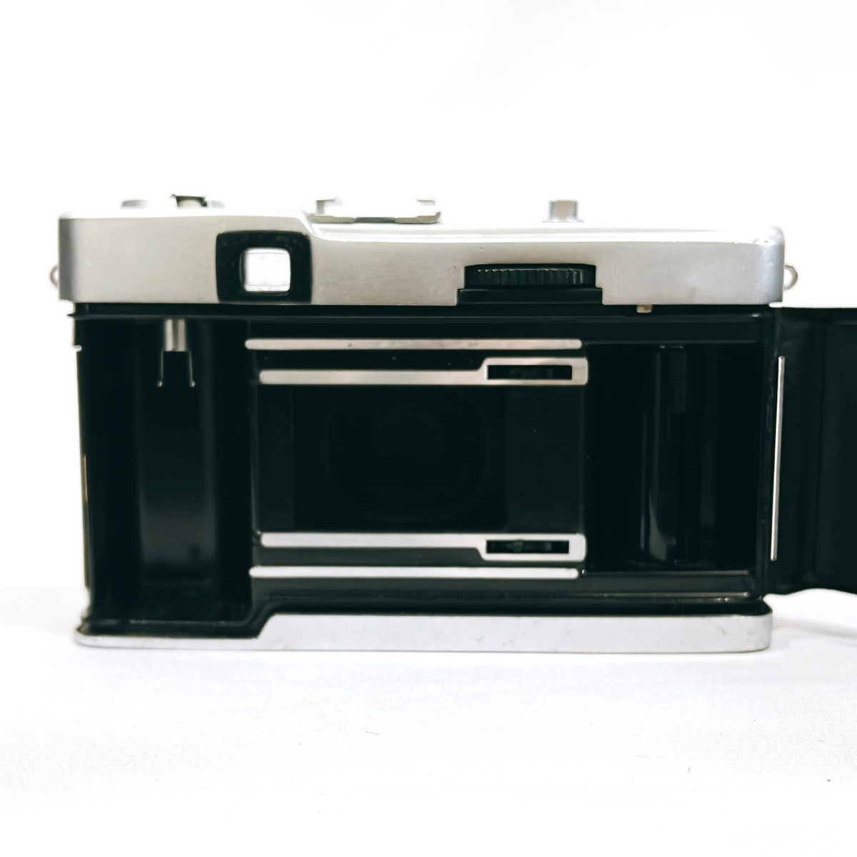 EXC+5] OLYMPUS Trip35 Silver Film Camera 40mm f2.8 Lens@CS