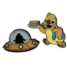 Disney Loungefly Stitch Experiment Cousins & Spaceships 2 Pin Set 2025 “Reuben”