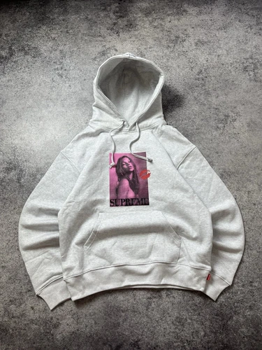 ?SWEAT SHIRT À CAPUCHE BOXY SUPRÊME KATE MOSS SEXY FILLE SWEAT À CAPUCHE HYTERIC GLAMOUR VIBE