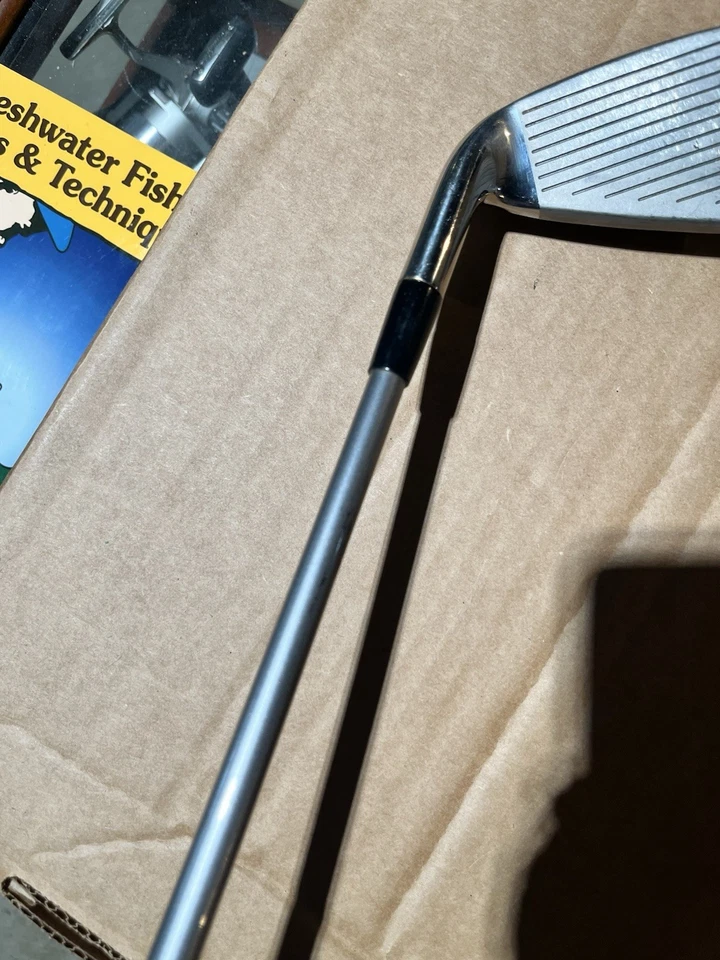 Mizuno MX 100 6-Iron RH Graphite 65 grams Regular Flex Demo Marked - Image 3 of 4