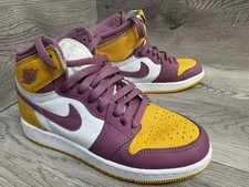 Nike Air Jordan 1 Retro High OG GS Brotherhood Size 4Y / Womens 5.5 575441-706