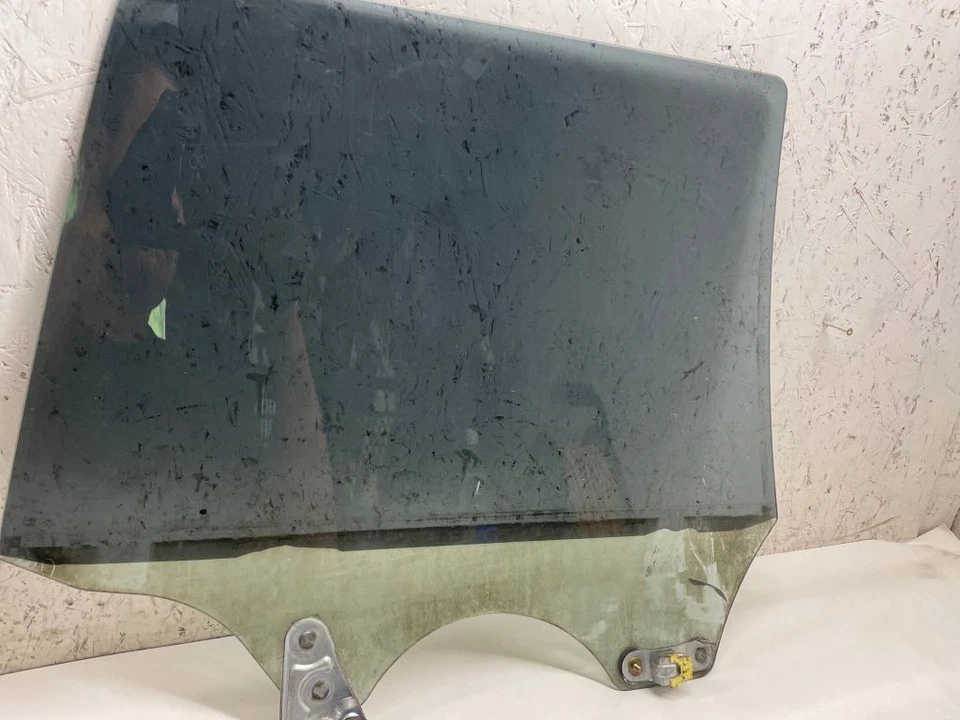 Subaru Forester SG 2004 Rear Left Window Glass Door Rear DTS3350 - Image 4 of 4