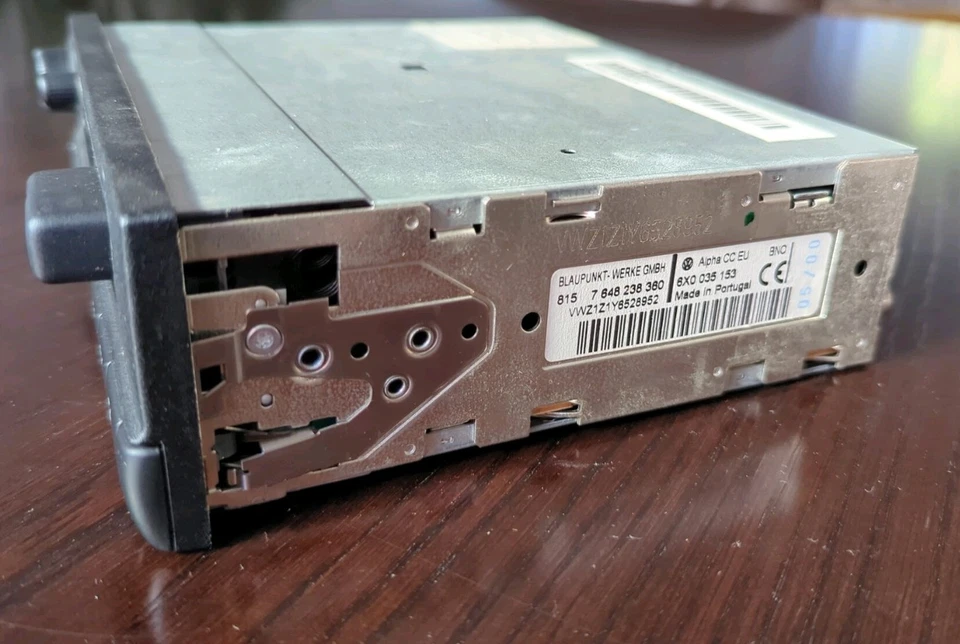Radio Alpha CC EU M Kasette Blaupunkt Kein Code Vorhanden 6X0035153 VW Golf - Bild 2 von 4