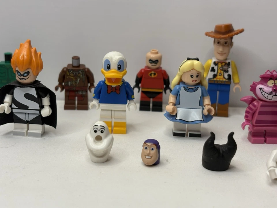 Lego Disney Minifigure Lot 7+, Parts And Accessories - Image 4 of 4