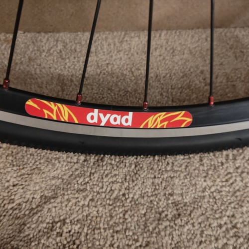 Custom Ultegra 11spd Wheelset – Velocity Dyad 700c, Bombproof, NEW! - 第 5/7 張圖片