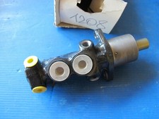Maître-cylindre de frein Peugeot 205