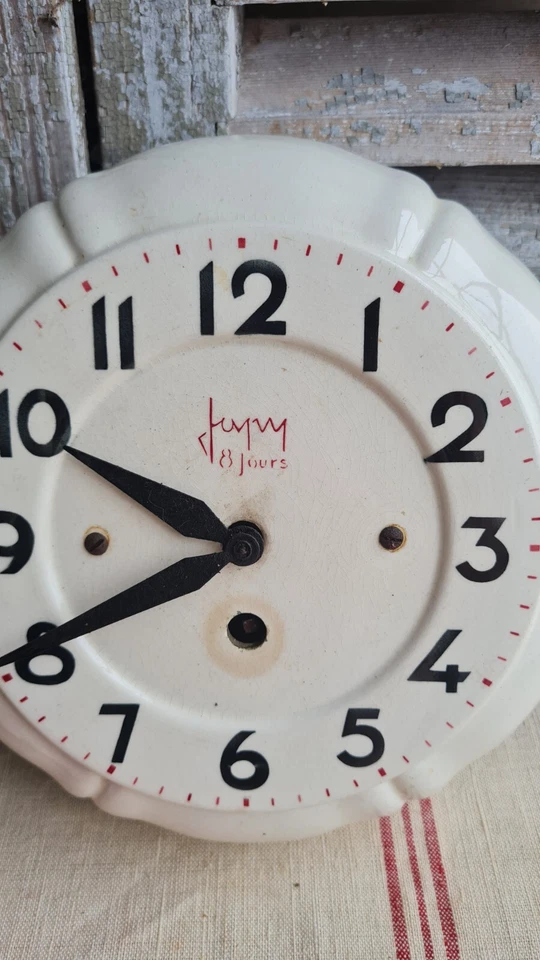 ANCIENNE PENDULE RONDE JAPY EN FAIENCE AVEC SA CLE CUISINE - Photo 2/4