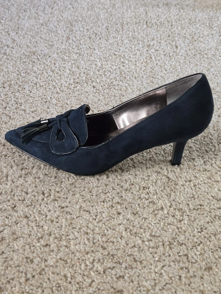 Tahari Women's Suede Blue Heels Tassels Leather Upper Size 7.5  — 第 3/4 张图片